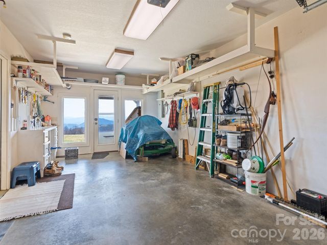 1007 Turkey Trot Road, Clyde, NC 28721