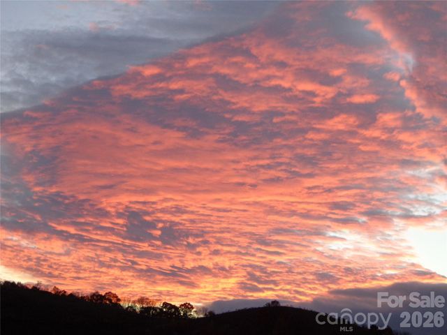 1007 Turkey Trot Road, Clyde, NC 28721