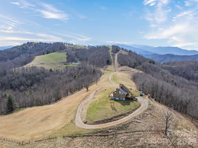 1007 Turkey Trot Road, Clyde, NC 28721