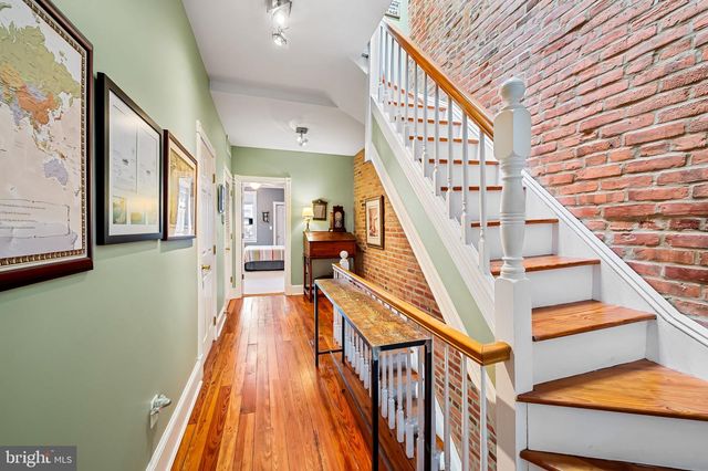 9 LINWOOD AVENUE, Baltimore, MD 21224