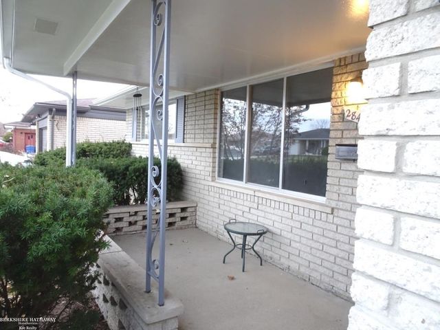 28435 Flanders Avenue, Warren, MI 48088