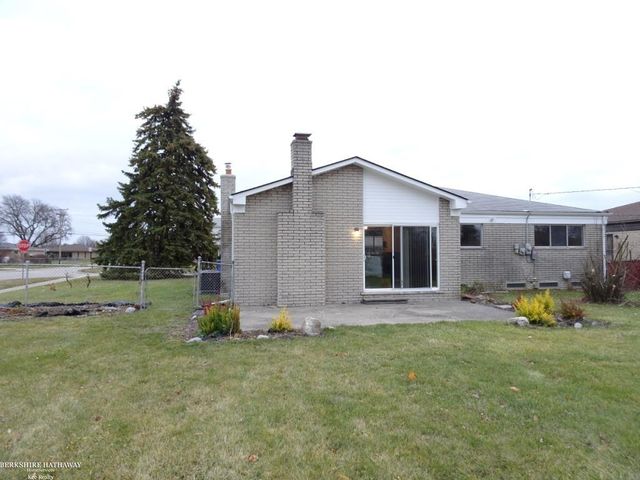 28435 Flanders Avenue, Warren, MI 48088