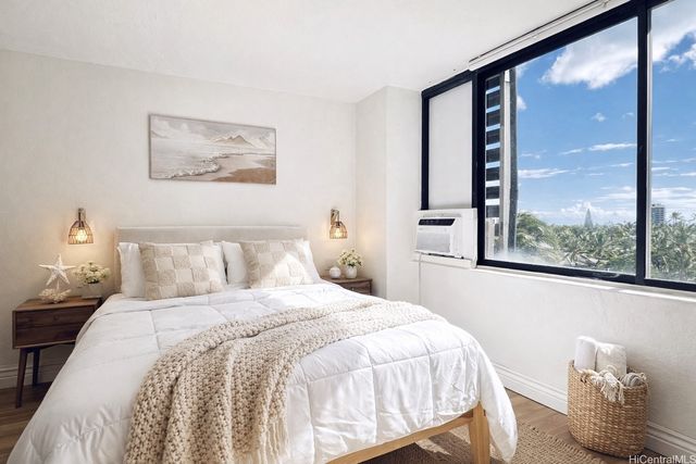444 Niu Street 904, Honolulu, HI 96815