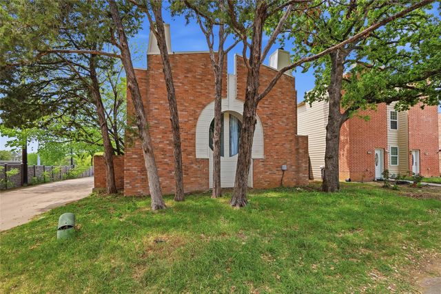 620 W Union Bower Road, Irving, TX 75061