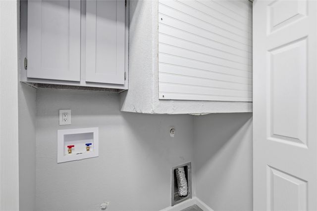 620 W Union Bower Road, Irving, TX 75061