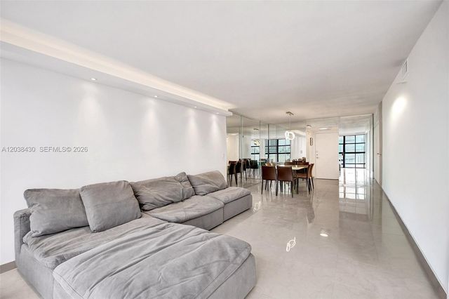 400 Leslie Dr 1022, Hallandale Beach, FL 33009