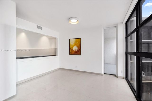 400 Leslie Dr 1022, Hallandale Beach, FL 33009