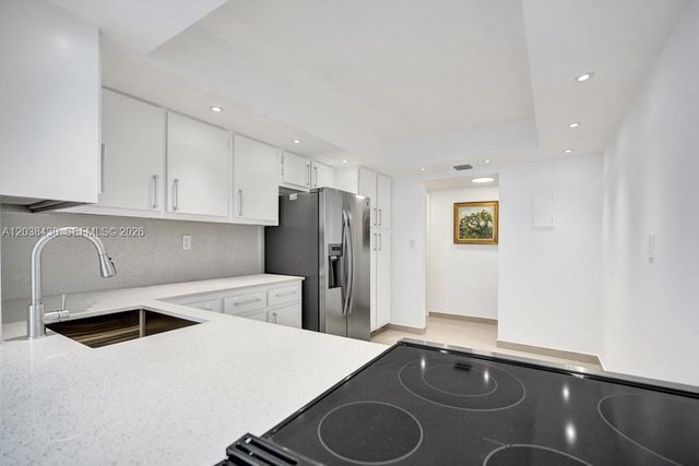 400 Leslie Dr 1022, Hallandale Beach, FL 33009