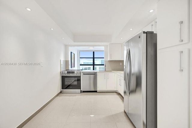 400 Leslie Dr 1022, Hallandale Beach, FL 33009