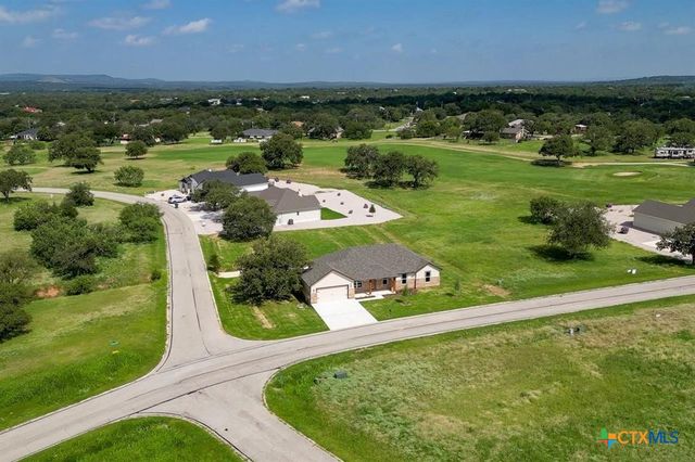 206 Oak Grove Parkway, Kingsland, TX 78639