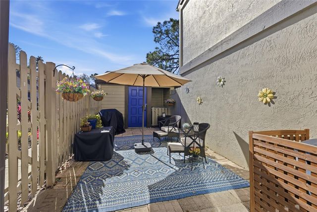 405 WOODS LANDING TRAIL, Oldsmar, FL 34677