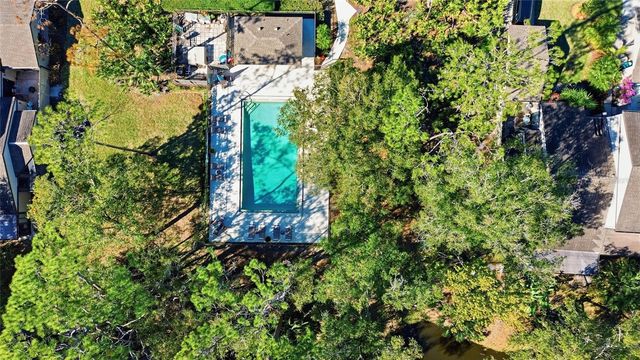 405 WOODS LANDING TRAIL, Oldsmar, FL 34677