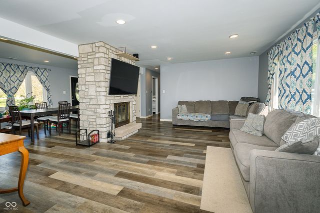 5787 W 300 S, Jamestown, IN 46147