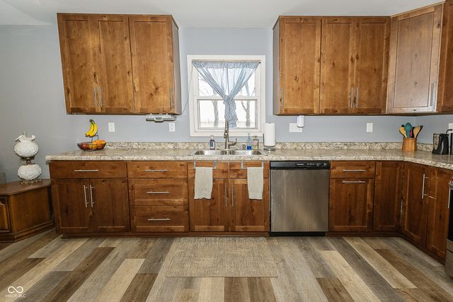 5787 W 300 S, Jamestown, IN 46147