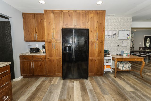 5787 W 300 S, Jamestown, IN 46147