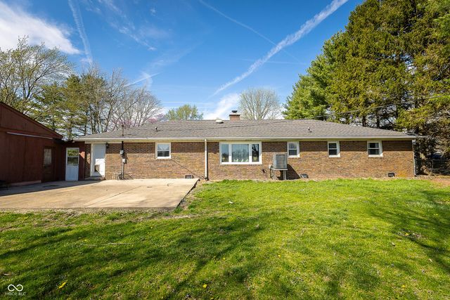 5787 W 300 S, Jamestown, IN 46147