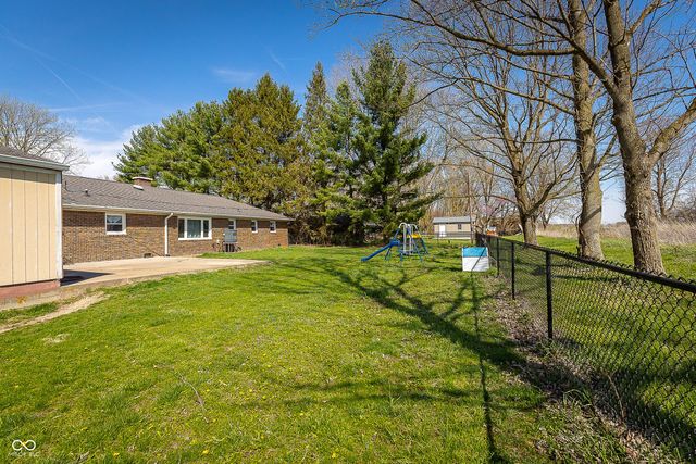 5787 W 300 S, Jamestown, IN 46147