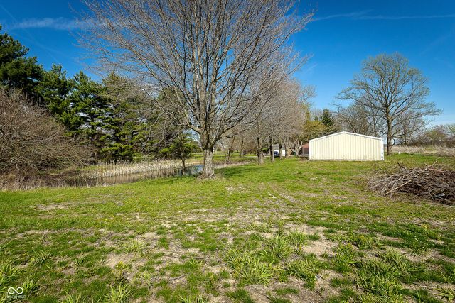 5787 W 300 S, Jamestown, IN 46147