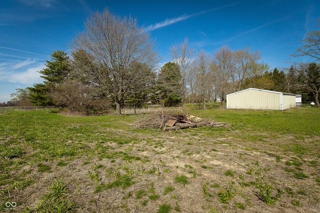 5787 W 300 S, Jamestown, IN 46147