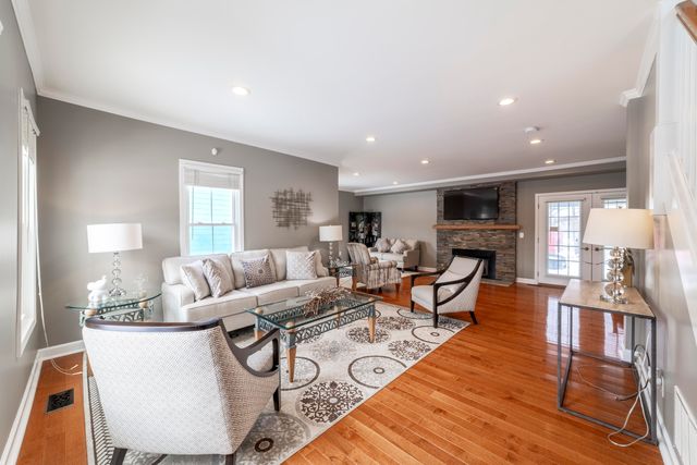 502 E 8th Street, Michigan City, IN 46360