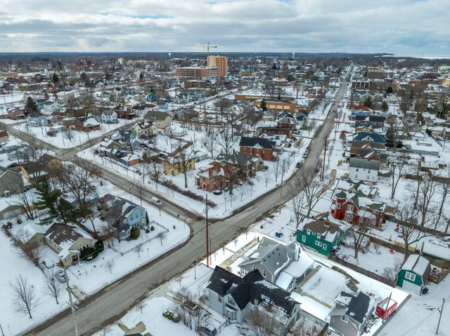 502 E 8th Street, Michigan City, IN 46360