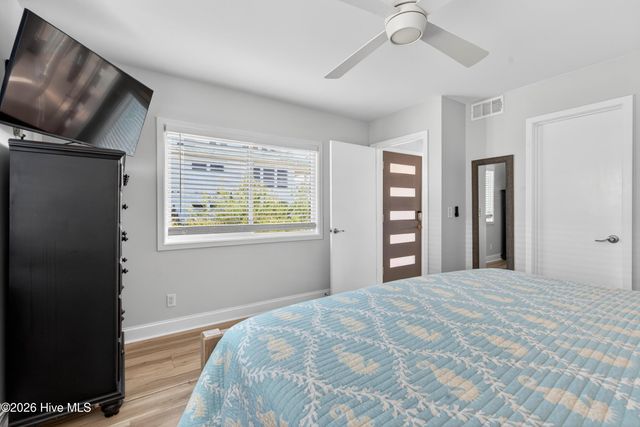 12 Heron Street Unit 1, Wrightsville Beach, NC 28480