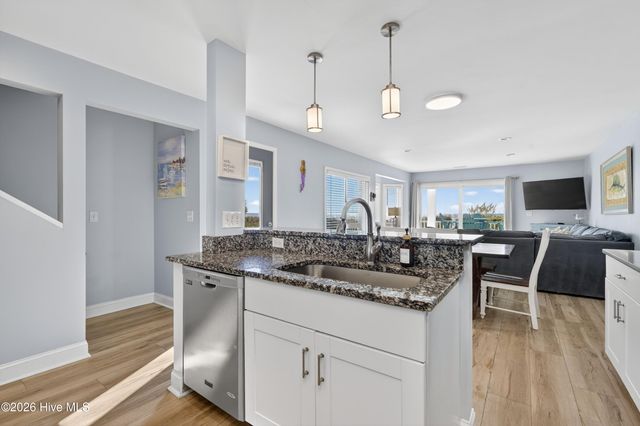 12 Heron Street Unit 1, Wrightsville Beach, NC 28480