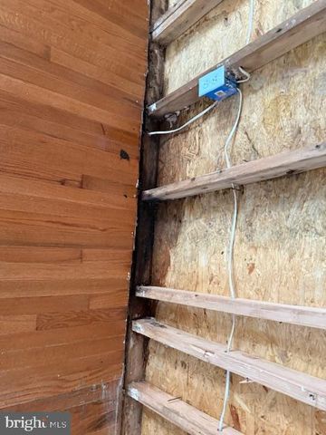 9117 BUSTLETON AVE, Philadelphia, PA 19115