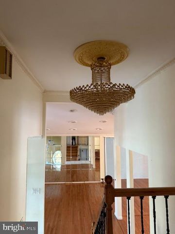 9117 BUSTLETON AVE, Philadelphia, PA 19115