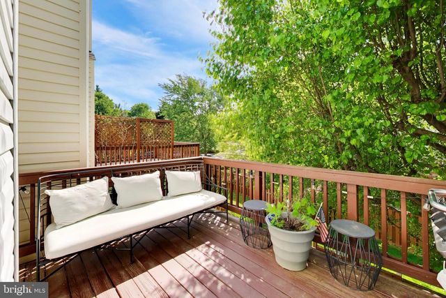 7516 LAMOYNE CT, Alexandria, VA 22315