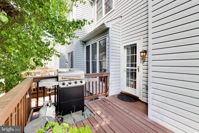 7516 LAMOYNE CT, Alexandria, VA 22315