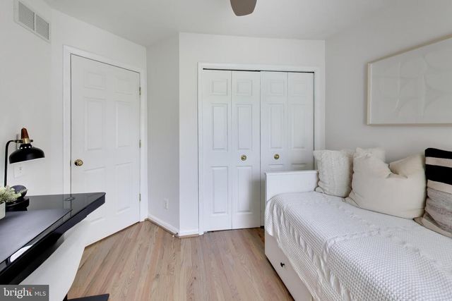 7516 LAMOYNE CT, Alexandria, VA 22315