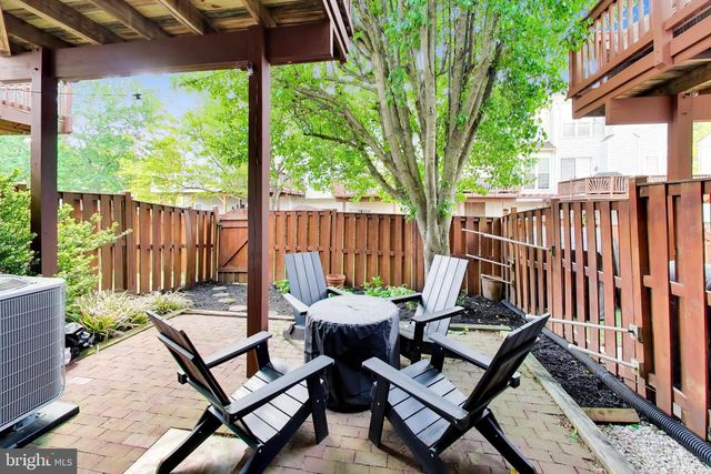 7516 LAMOYNE CT, Alexandria, VA 22315