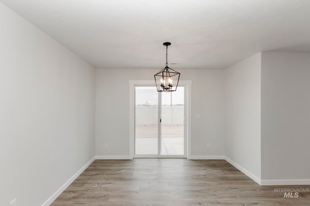 10797 Rutland St, Caldwell, ID 83605