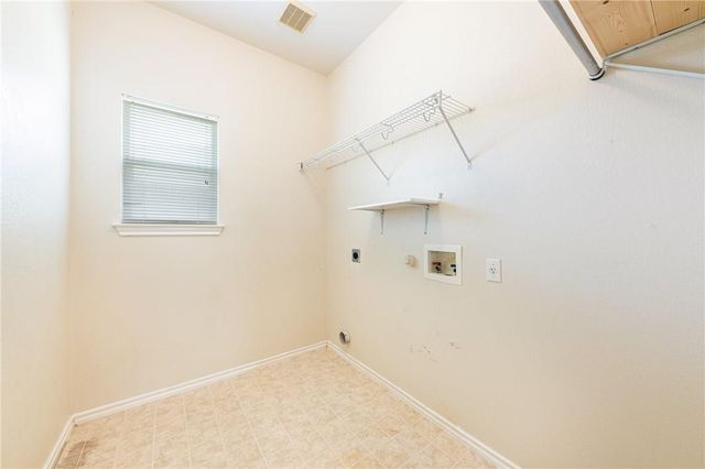 137 Maplewood, Kyle, TX 78640