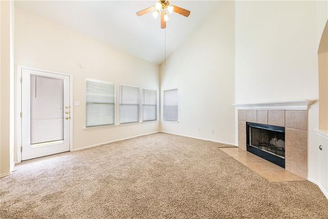 137 Maplewood, Kyle, TX 78640