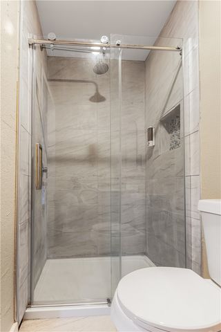 7405 Convair Dr, Corpus Christi, TX 78412
