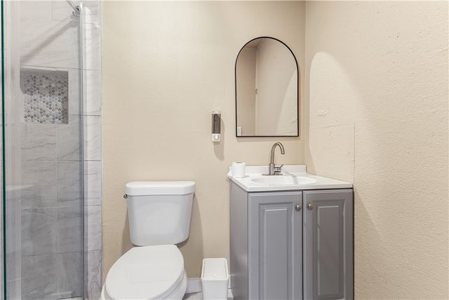 7405 Convair Dr, Corpus Christi, TX 78412