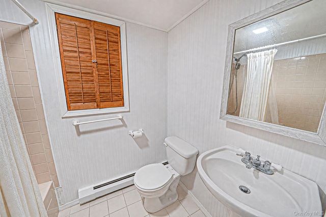 136 Woodhull Road, Huntington, NY 11743