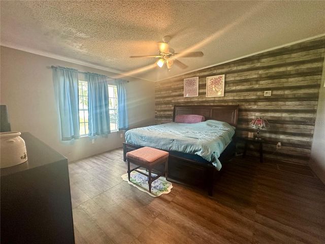 8528 AVON LADY PLACE, Plant City, FL 33567
