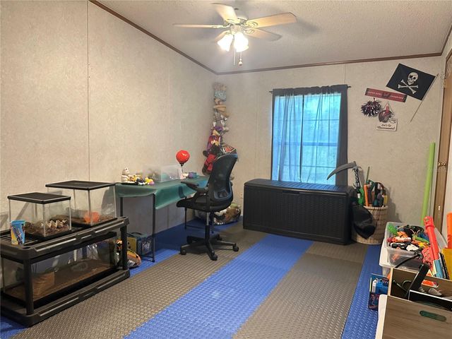 8528 AVON LADY PLACE, Plant City, FL 33567