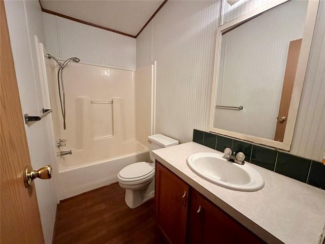 8528 AVON LADY PLACE, Plant City, FL 33567