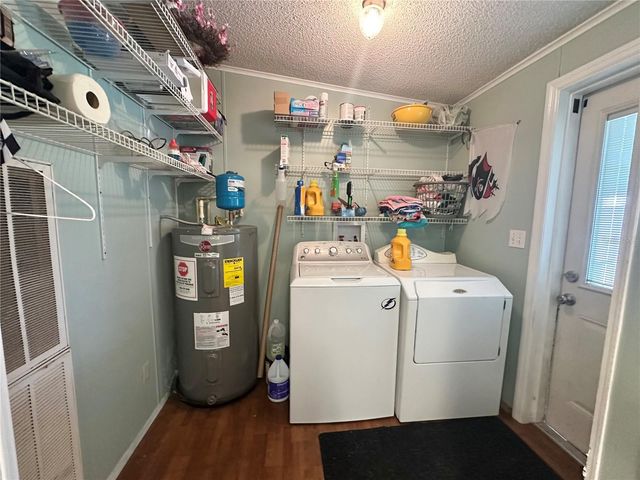 8528 AVON LADY PLACE, Plant City, FL 33567