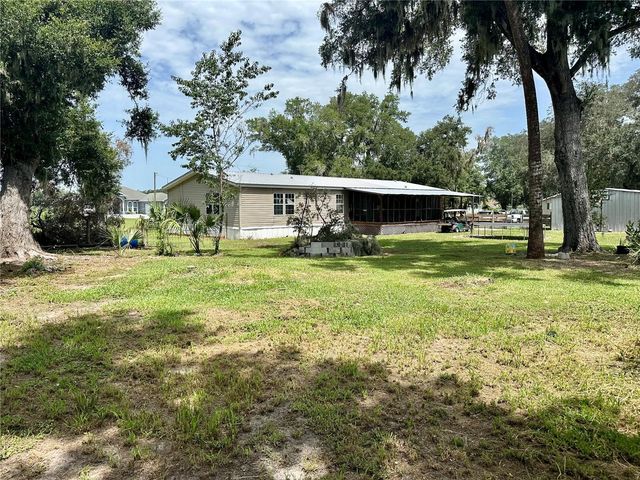 8528 AVON LADY PLACE, Plant City, FL 33567