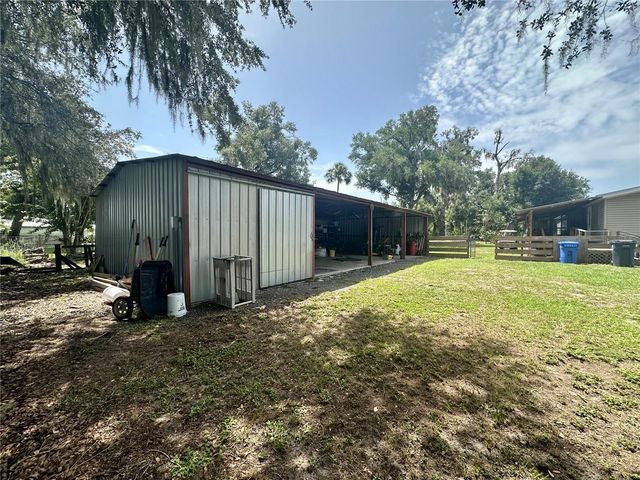 8528 AVON LADY PLACE, Plant City, FL 33567