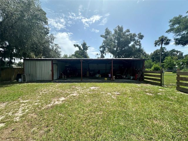 8528 AVON LADY PLACE, Plant City, FL 33567