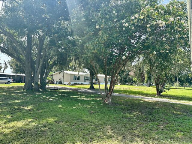 8528 AVON LADY PLACE, Plant City, FL 33567
