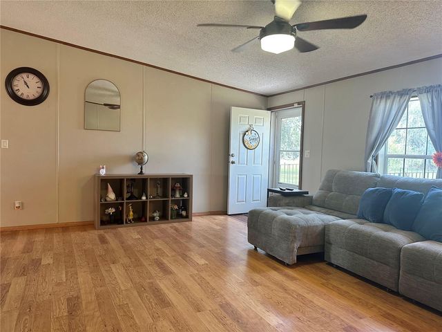 8528 AVON LADY PLACE, Plant City, FL 33567