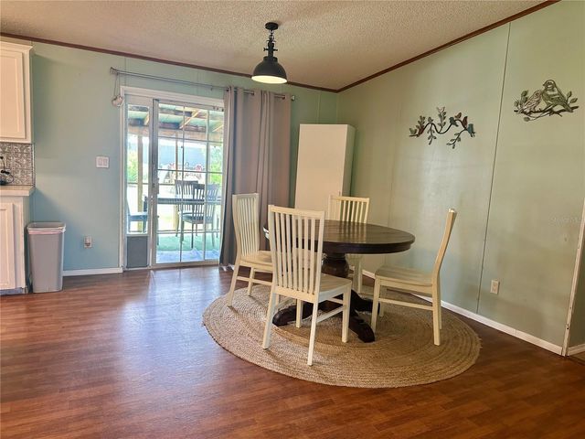 8528 AVON LADY PLACE, Plant City, FL 33567