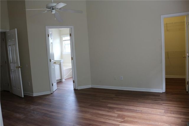 910 Brushy Creek Court, Suwanee, GA 30024